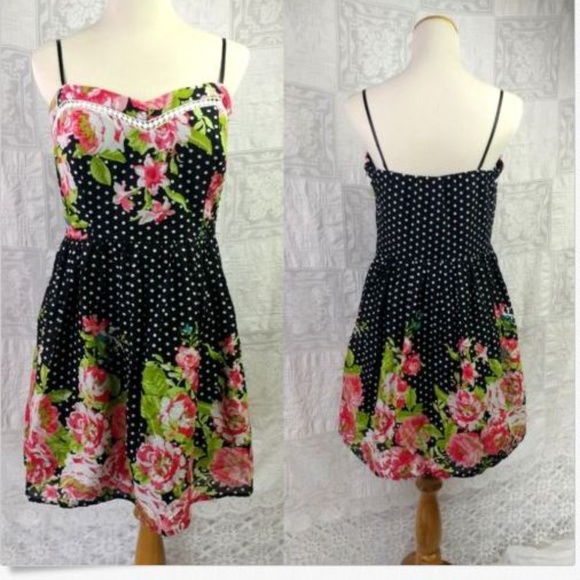 Rockabilly Strapless Mini Dress Floral Black Sz11 - Picture 1 of 8